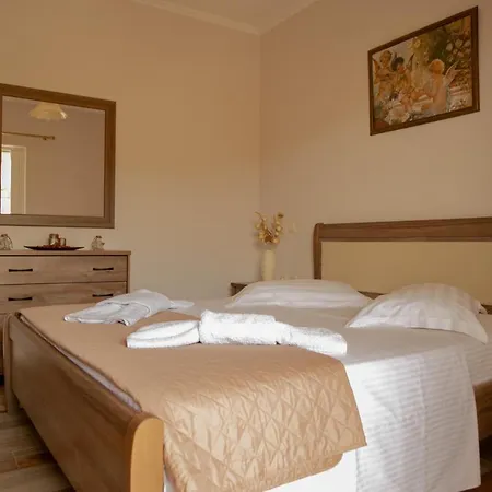 Nikorina Apts 아파트