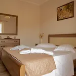 Nikorina Apts Apartamento